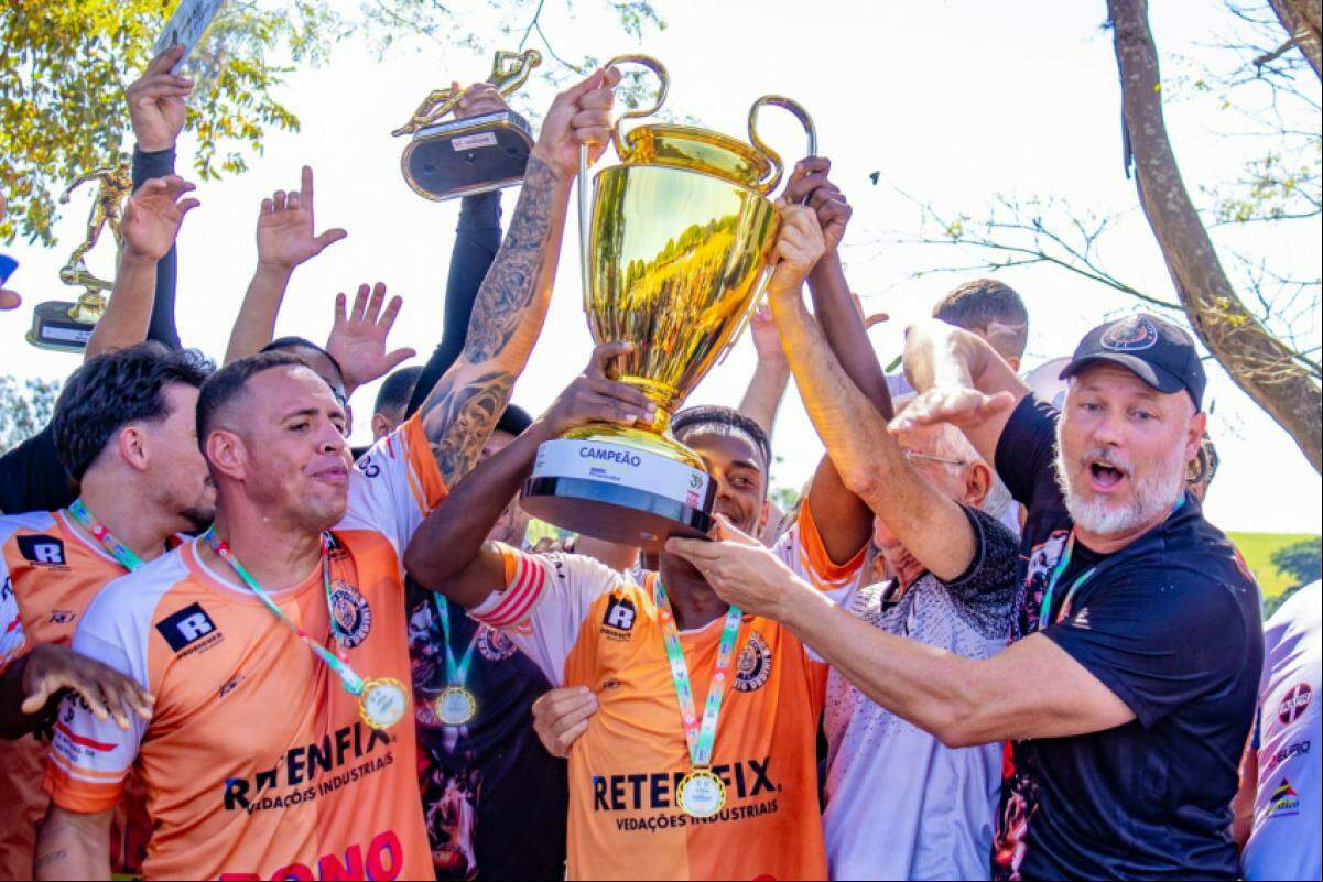 A equipe do Sequelados levou a Série Ouro; .A.A. Quistão ficou com a Série Prata
